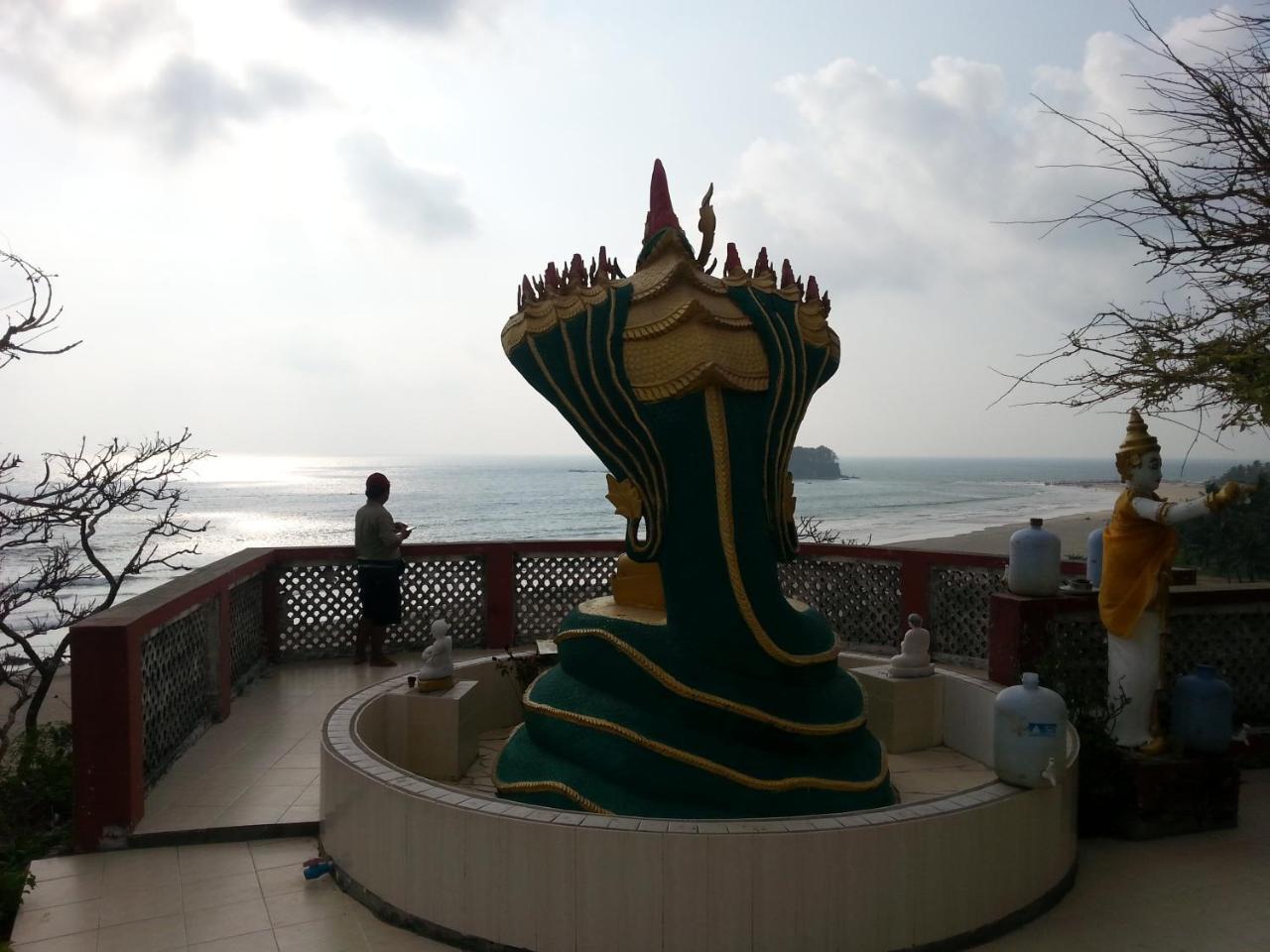 Ngwe Saung Garden Guest House Ngwesaung Exterior photo