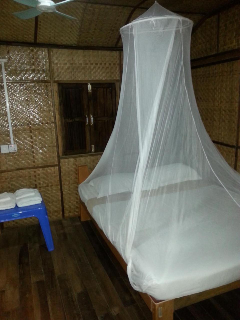Ngwe Saung Garden Guest House Ngwesaung Exterior photo